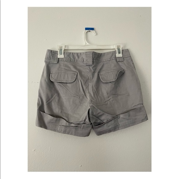 [Ana] Shorts Gray - Picture 2 of 8